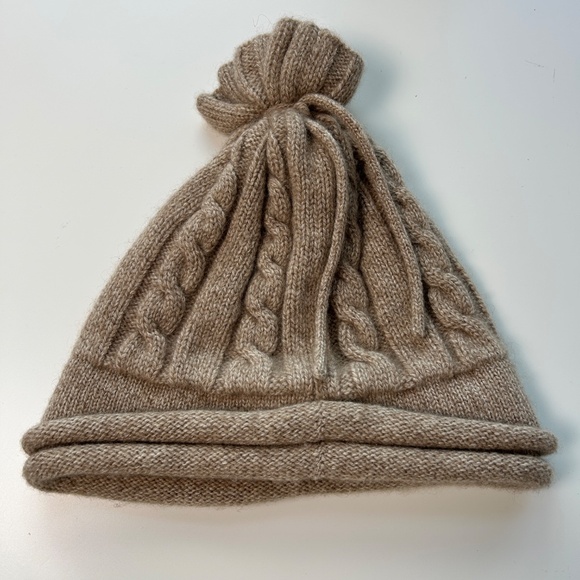 Mount Cashmere women one size beanie cable knit knot top brown 100% cashmere - Picture 3 of 7
